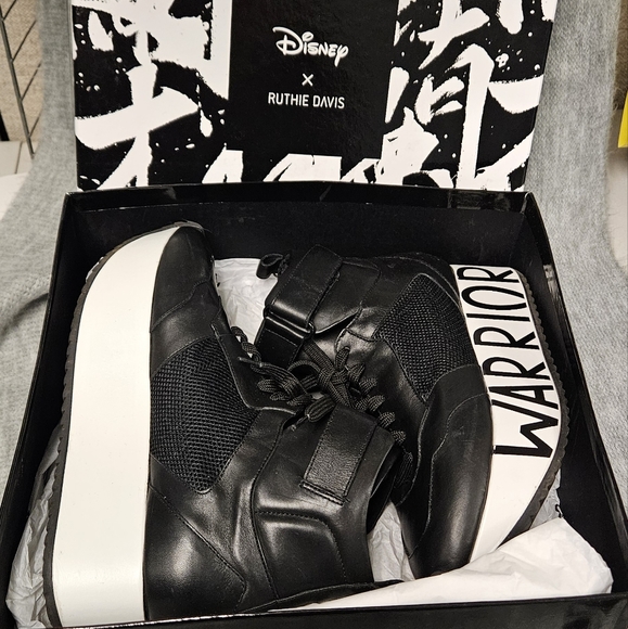 Disney Ruthie Davis Mulan Warrior 4 Platform Hight top sneaker 39 US 8.5 - Picture 10 of 10
